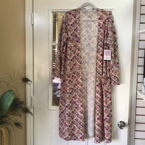 Sarah lg pink background